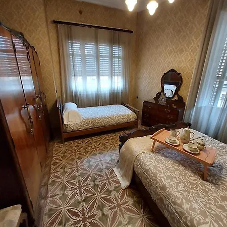 Casa Cloe Apartment *